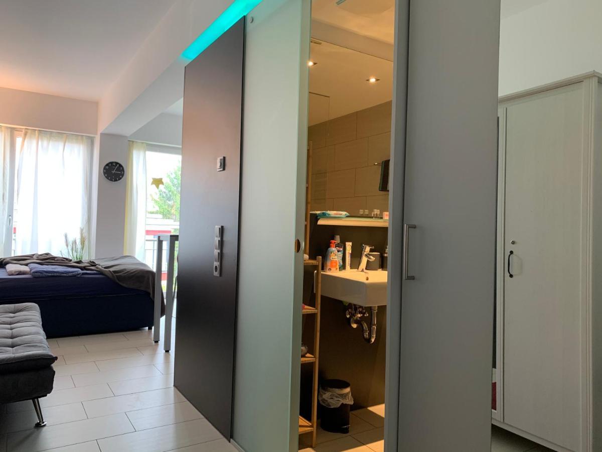 Exklusive WohlfüHloase By Rabe - Parkplatz & Free Netflix & Coffee-Bar Apartment Karlsruhe Bagian luar foto
